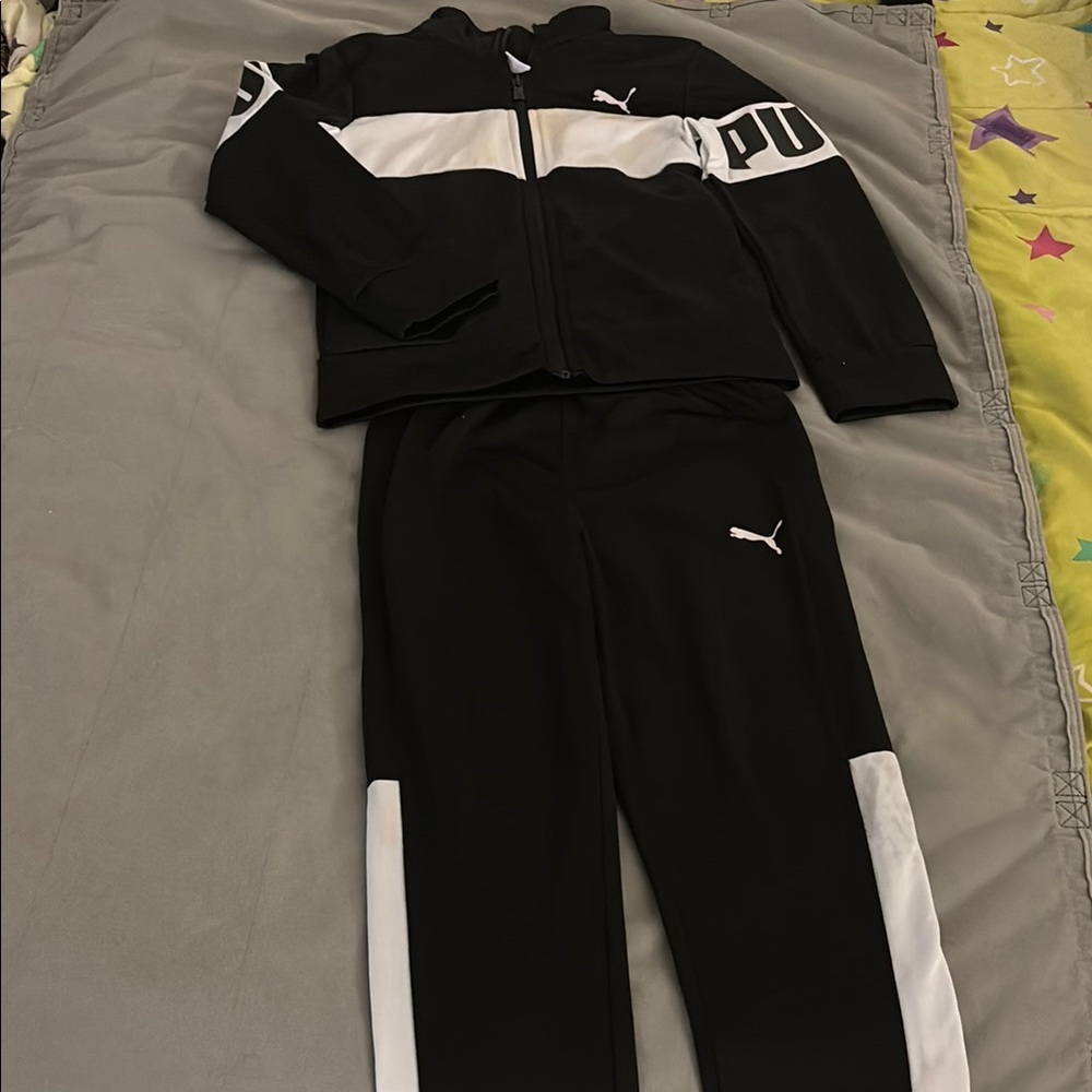 Puma Black and White Sweatpants Athletic Joggers